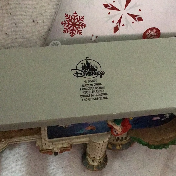 Disney Ariel little mermaid ornament - Picture 4 of 4